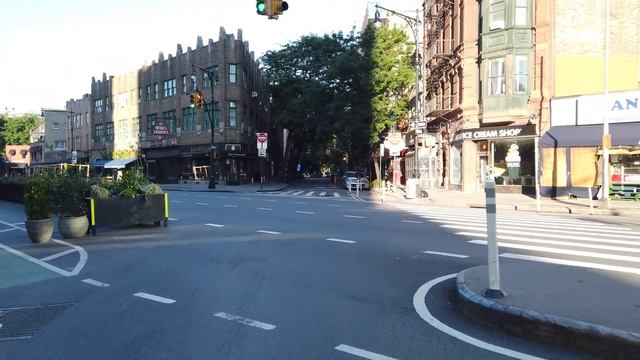 Scooting NYC: Taking A Revel from Midtown to Tribeca смотреть онлайн