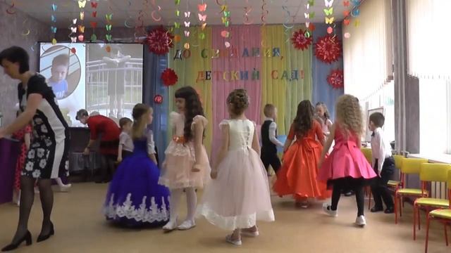 выпускной в детском саду 2022  год Graduation In Kindergarten 2022 (May Day School)