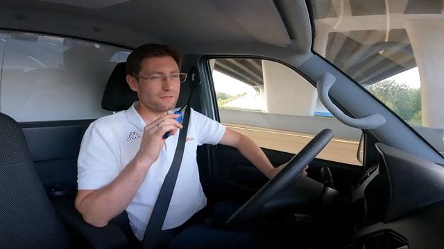 Тест-драйв российского электрогрузомобиля EVM PRO – едет четко, управляется легко смотреть онлайн