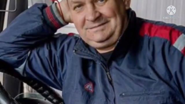 Дальнобойщик спас на дороге бездыханную девушку  а в больнице опешил когда увидел её документы