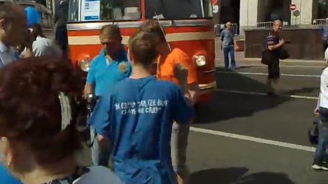 Парад Ретро Автобусов + Парад Ретро Автомобилей ГУП МосГорТранс (08 08 2015).