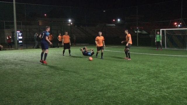 1/2 финала LUCKY CAPITAL TEAM 3-2 ФК Район 3 лига 16/09/2021 6 кубок BEST LIGA по мини футболу смотреть онлайн