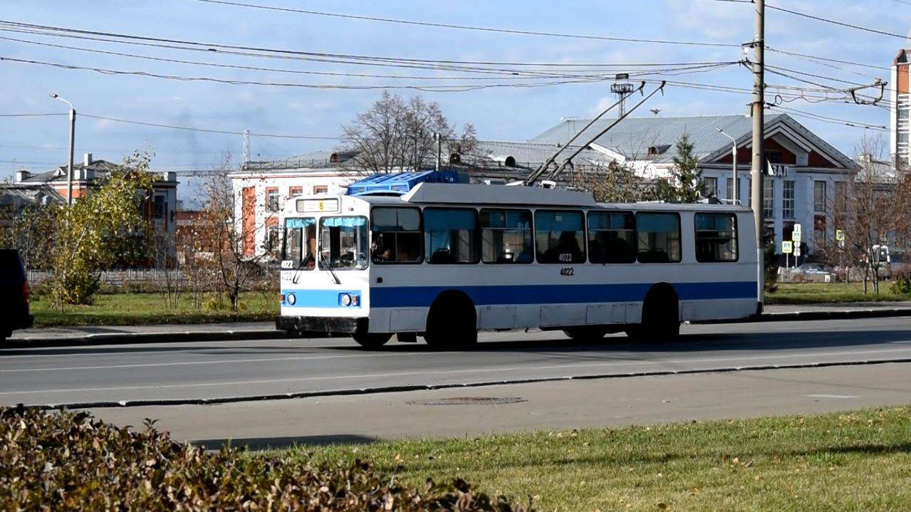 Троллейбус БТЗ-5276-01-4022