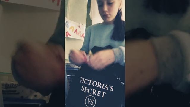 (Мини обзор) на новый рюкзак🎒 смотреть онлайн