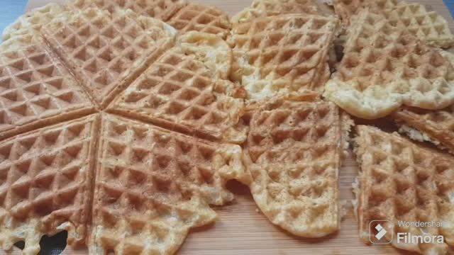 Простой Вкусный Рецепт!!!  НЕ Грамма МУКИ !!! Нежные Диетические ВАФЛИ.