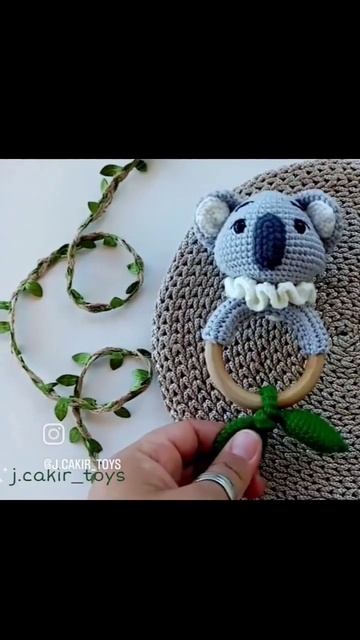 Погремушка Коала Крючком смотреть онлайн