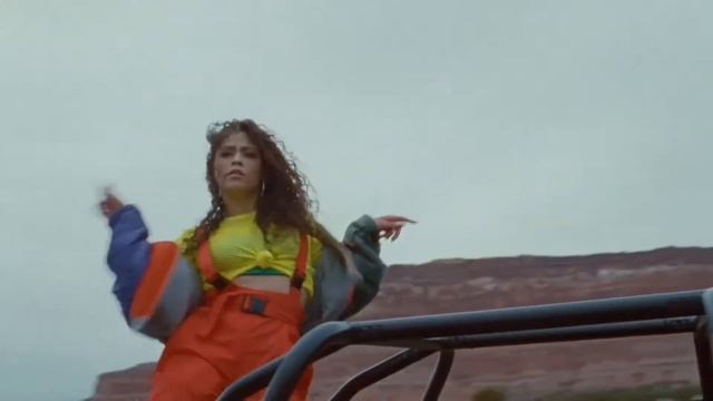 J Balvin contra la pared Ft El Holandés Volador y Leonel García смотреть онлайн