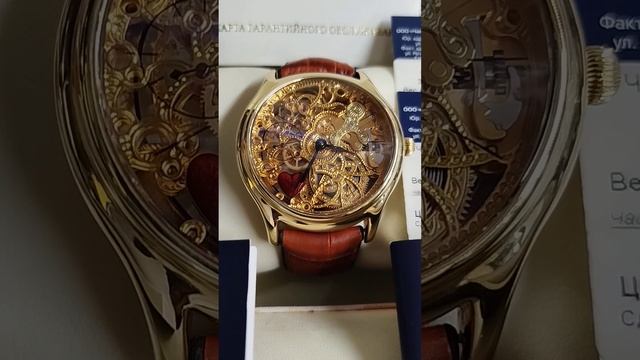 Золотые часы 750пр.Nika Exclusive 1102.0.4.86 с бриллиантовой золотой 750пр. пряжкой 5803.1.4.22