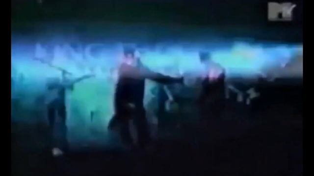 OASIS - KING TUT'S WAH WAH HUT, GLASGOW 31/05/1993 (4k) смотреть онлайн