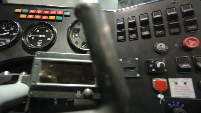 Люксовый российский вездеход ЧЕТРА ТМ-140 М2 смотреть онлайн