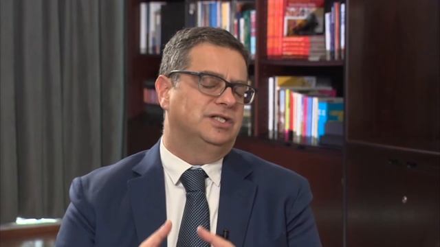 WARA L-BUDGET: il-Prim Ministru jnaqqas; Adrian Delia iżid l-appoġġ смотреть онлайн
