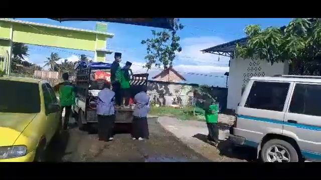 Kepergian Siswa SMK IT YASRUN NW TEKO ke Lokasi PKL смотреть онлайн