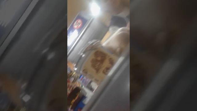 чуть не поймали в магазине охрана смотреть онлайн