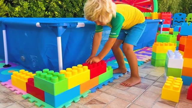 Katya and Dima show safety rules for children on the beach / compilation video with dad смотреть онлайн