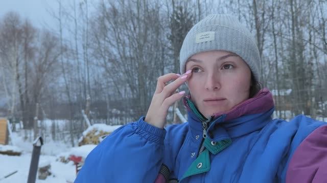 ПОЧЕМУ НАШЕЙ НОГИ ТАМ БОЛЬШЕ НЕ БУДЕТ! Какой пол будет у ДОМА в ЛЕСУ. Установил отливы на окна смотреть онлайн