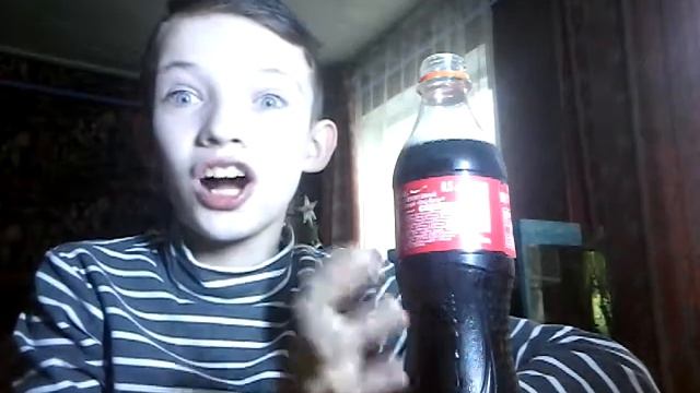 Пробую напитки кокаколу и фанту🍸🍸🍸 смотреть онлайн