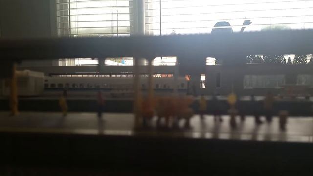 Kato N scale train ,Building my new layout part 2 смотреть онлайн