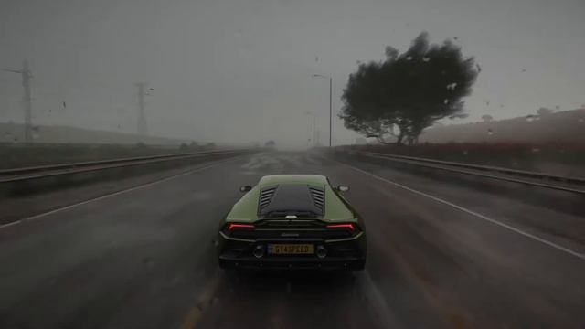 LAMBORGINI HURACAN VS URAGAN смотреть онлайн