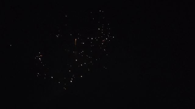 Заказать фейерверки для свадьбы с надписью из огненных букв, большие объемные цифры огненное сердце смотреть онлайн