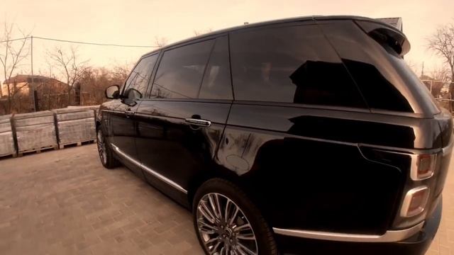 Range Rover SV Autobiography Long