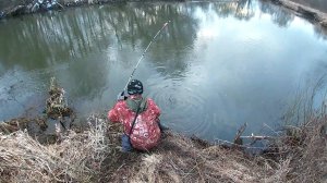 Рыбалка в марте на 10 донок на малой реке- не зря поехал пораньше!