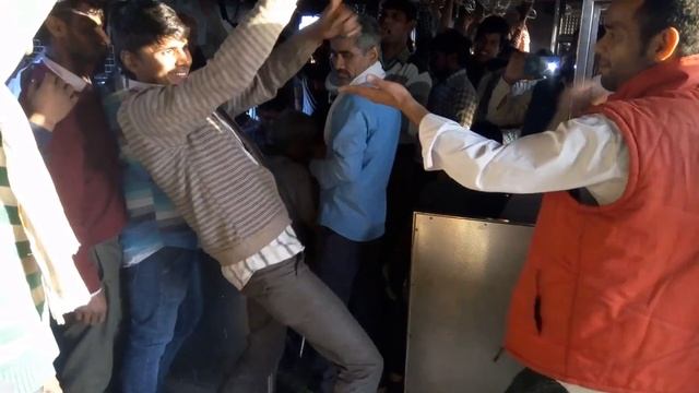 Holi Program in kosi EMU(2) смотреть онлайн