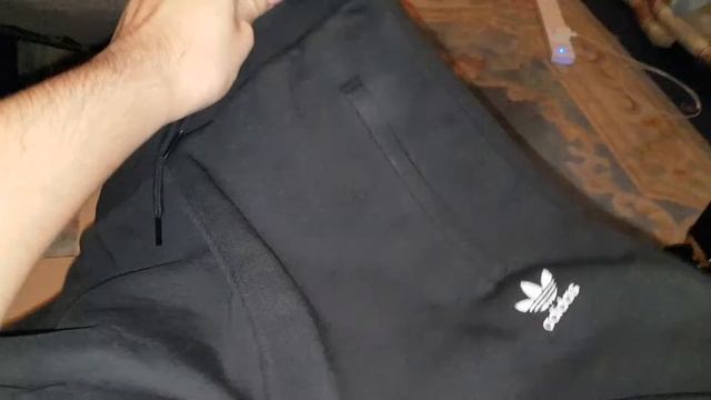 Adidas Essentials Black Trefoil Joggers Unboxing And Review смотреть онлайн