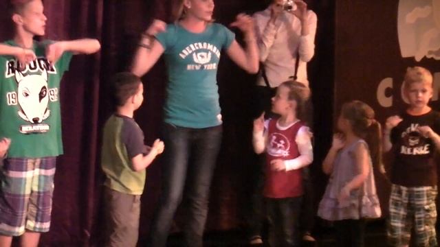 mini disco 13 mei.MTS смотреть онлайн