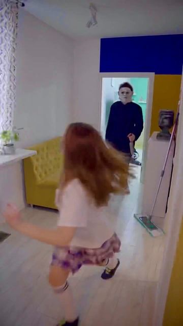 What is this school in my school? #funny #school #family смотреть онлайн