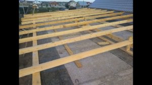 Так делали предки. Утепление крыши. Страпильная система гаража. Крепкий профлист на крышу.