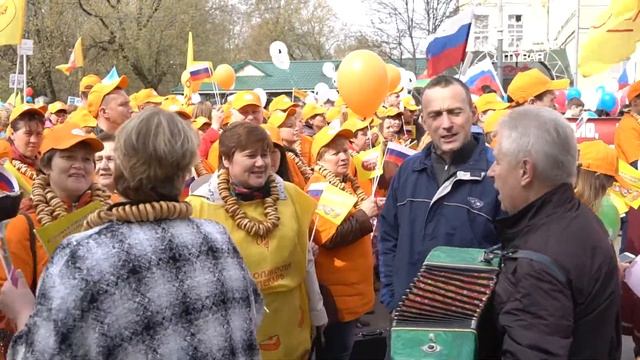 1 мая смотреть онлайн