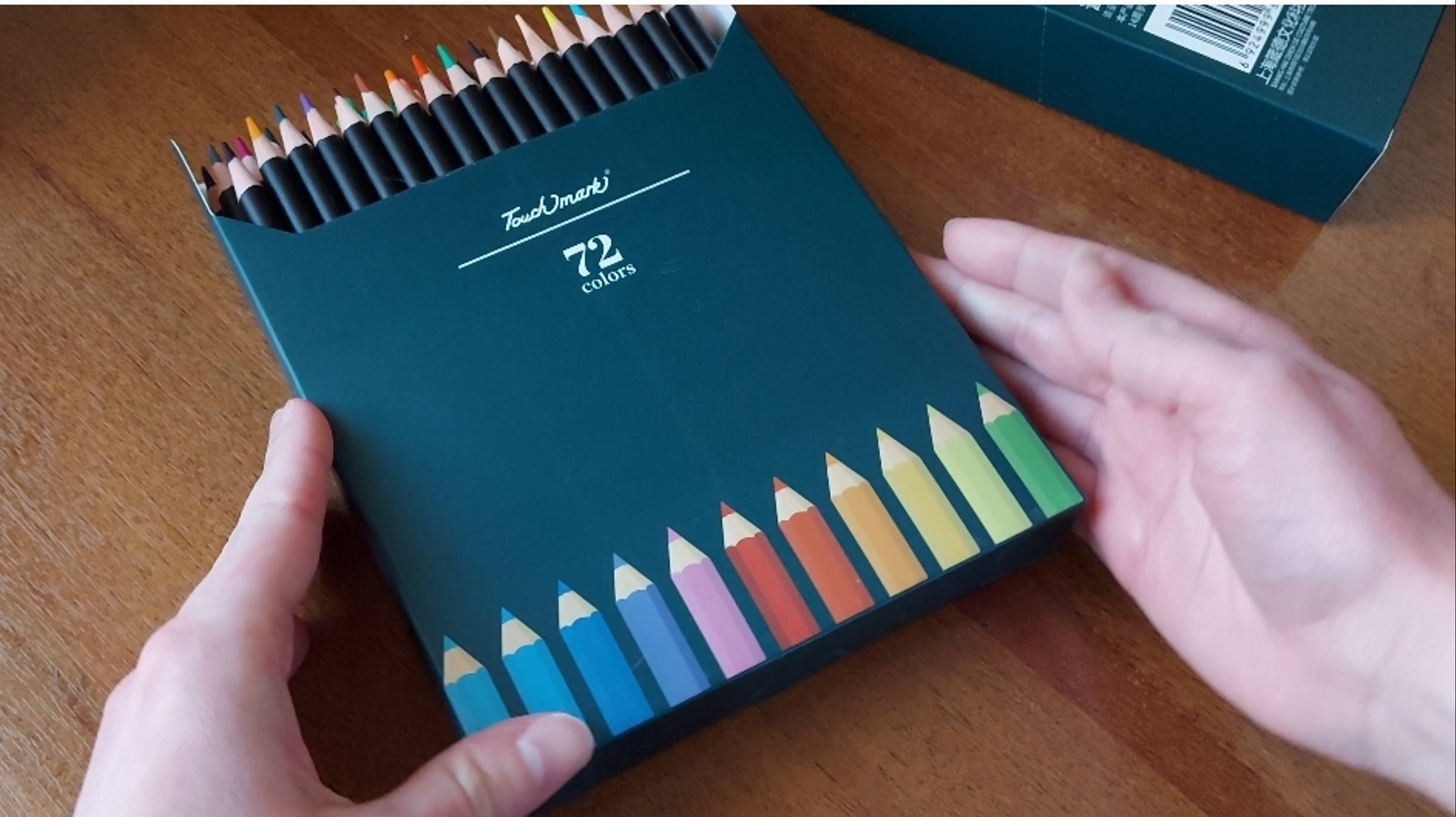 Обзор цветных карандашей Touch Mark: коробка с сюрпризом