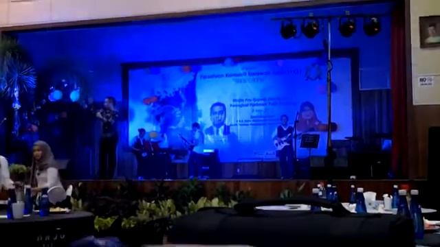 Beri Pemutus ati nuan Live=Ricky Andrewson смотреть онлайн