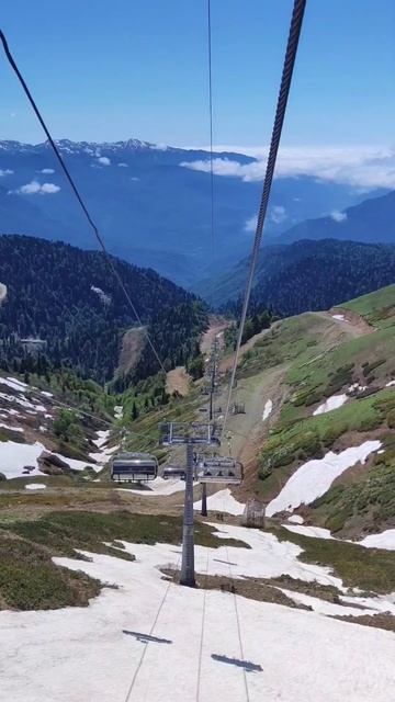 Красная поляна... #розахутор #канатнаядорога #краснаяполяна #водопады смотреть онлайн