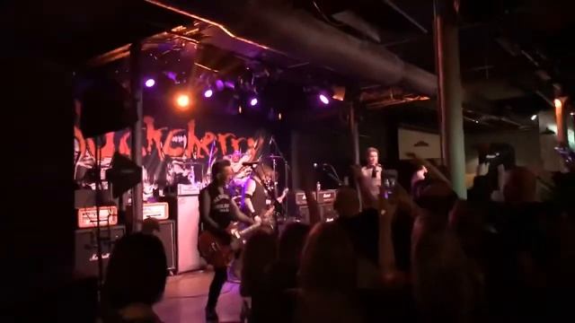 Uptown Funky - Buckcherry LIVE at IDL Ballroom 022220 смотреть онлайн