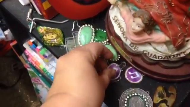 Peek inside my studio! смотреть онлайн