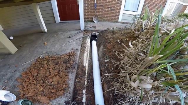 Never Use Perforated PVC Pipe for Downspout Drain. ROOTS - DEBRIS - Problems смотреть онлайн