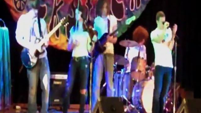 The Element - A Light in the Dark смотреть онлайн