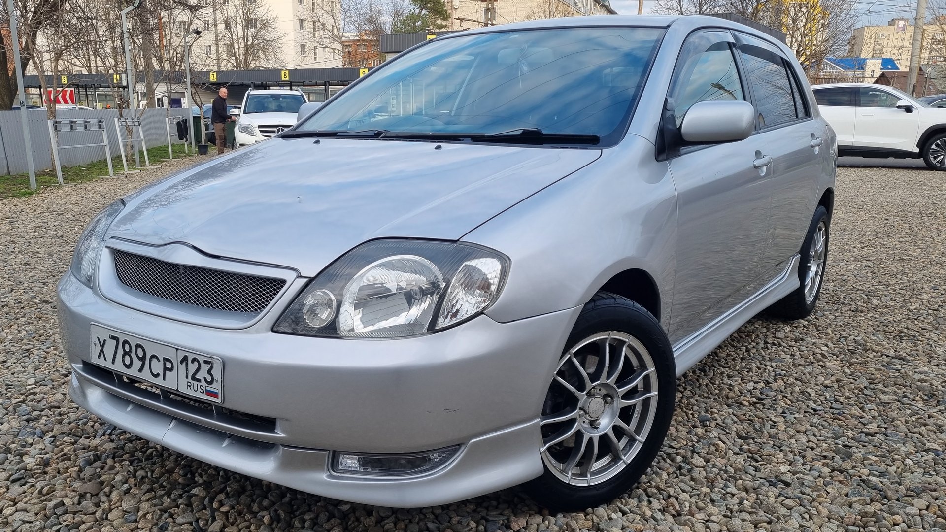 Toyota Corolla Runx 2001г 1.8 АТ 190л.с. смотреть онлайн