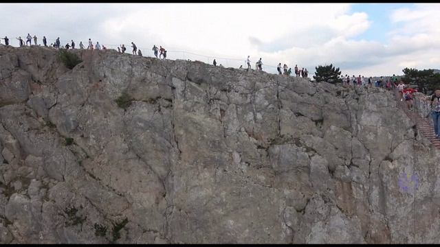 РАЗВЛЕЧЕНИЕ НЕ ДЛЯ СЛАБОНЕРВНЫХ