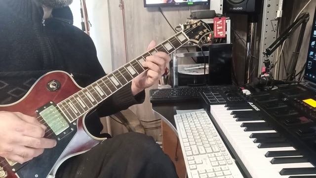 Lonely 🧲🦋🎤🌷♀️🎸🔥⚡♥💯🌈🇷🇺Nana