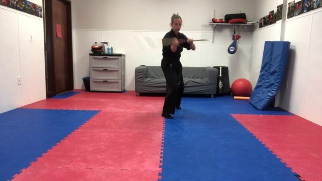 JR/Adult Bo Staff Kata - 12 Count смотреть онлайн
