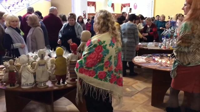 Виставка у філармонії смотреть онлайн