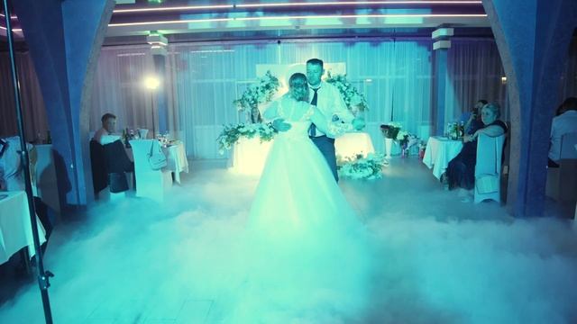 Снятие фаты у невесты и танец с отцом