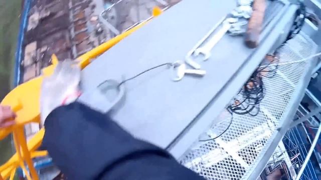Tower Crane repairing with SJ4000 смотреть онлайн
