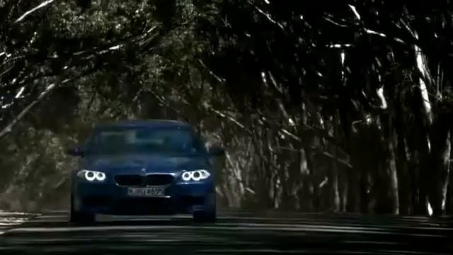 2012 BMW M5 Commercial July Official смотреть онлайн
