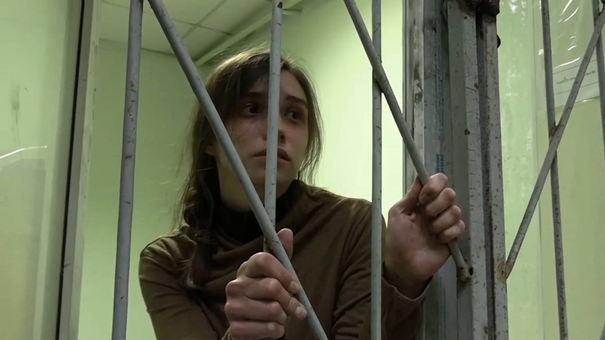 Психушка изнутри общение с буйной пациенткой смотреть онлайн