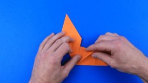 Как сделать летучую мышь из бумаги, которая машет крыльями