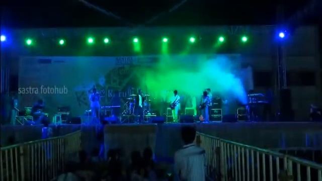 Sastra Music Team Host Show KS'13 - Ilamai itho itho смотреть онлайн