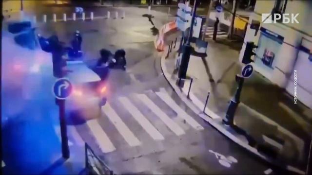В полицейской погоне в Париже столкнулись четыре автомобиля